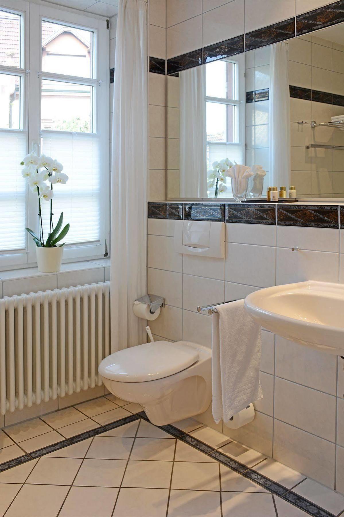 Hotel Garni Kaiserstuhl Ihringen Zewnętrze zdjęcie